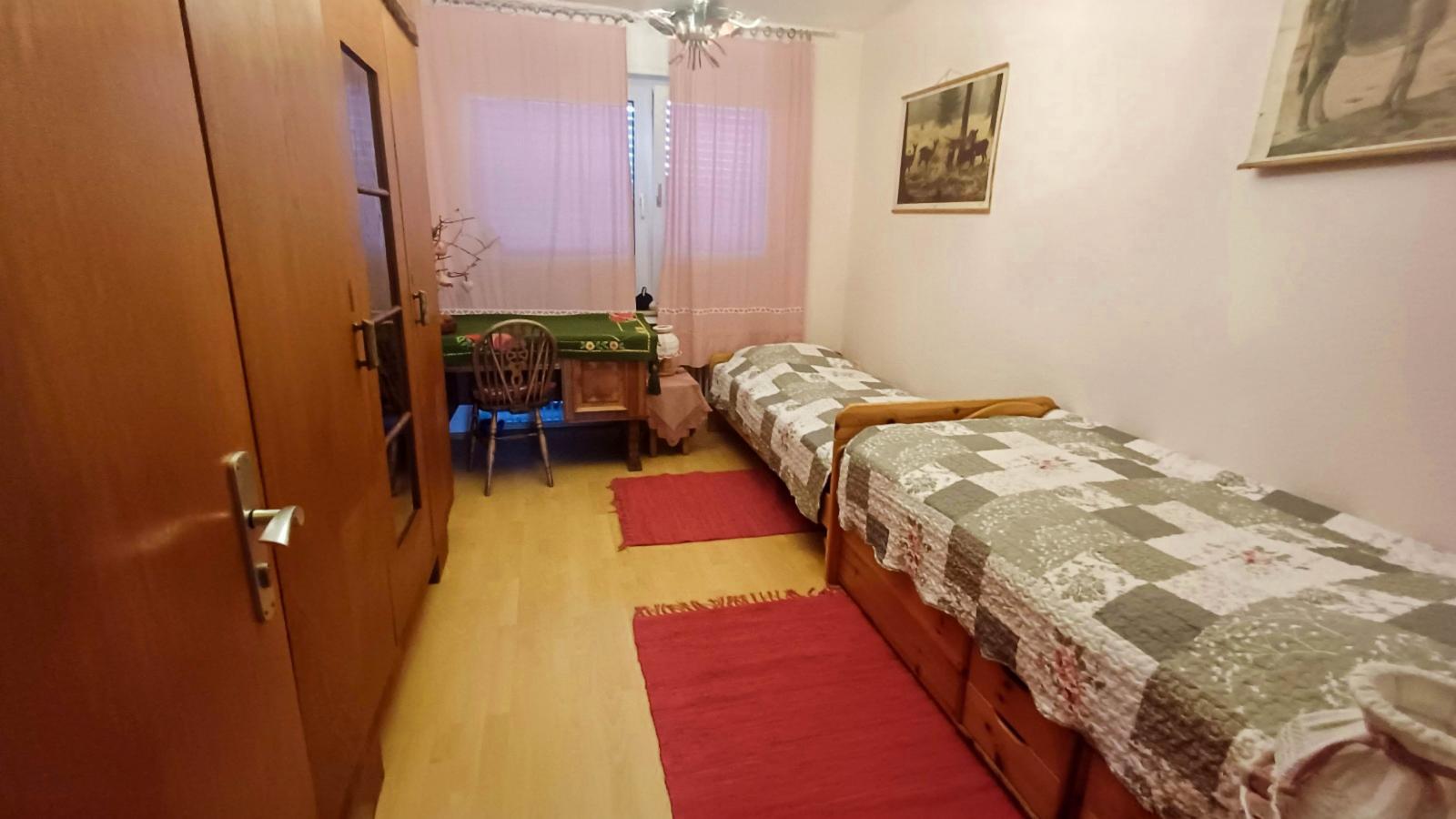 Cristina-Bedroom