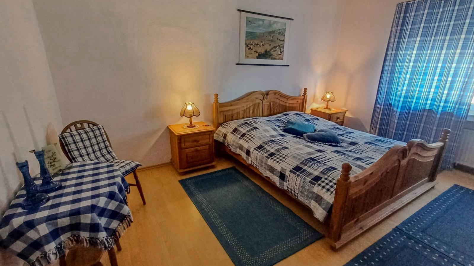 Cristina-Bedroom