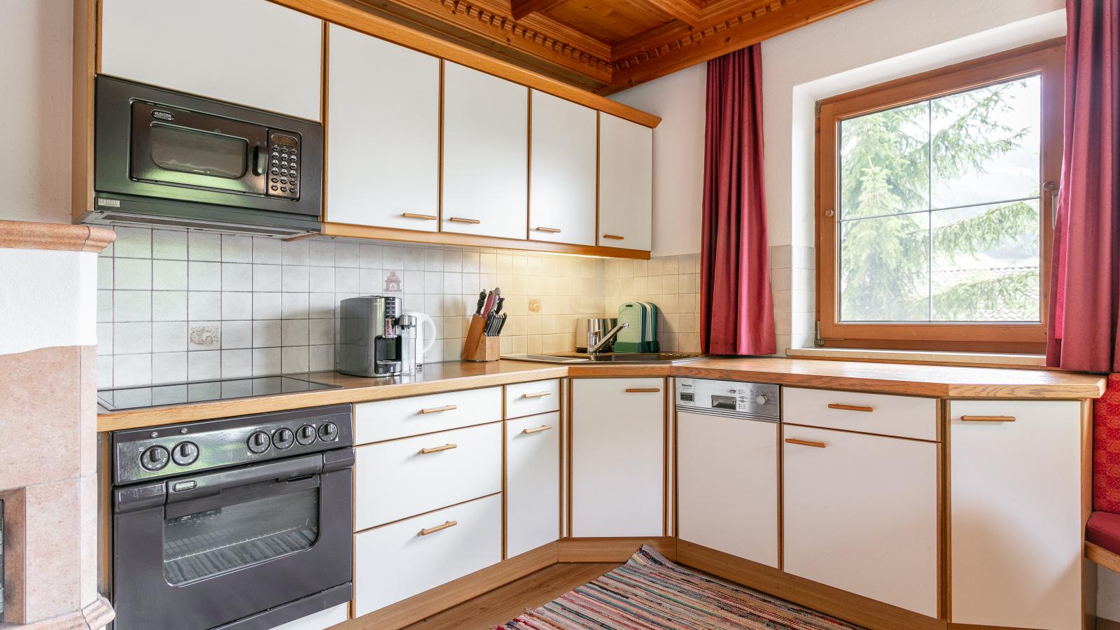 Almruhe Alpbach-Kitchen
