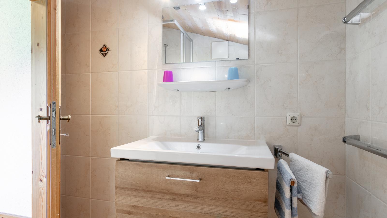 Almruhe Alpbach-Bathroom
