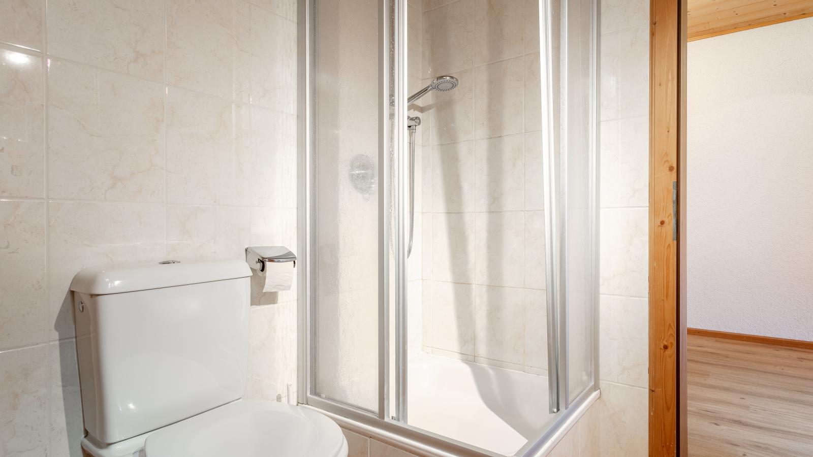 Almruhe Alpbach-Bathroom