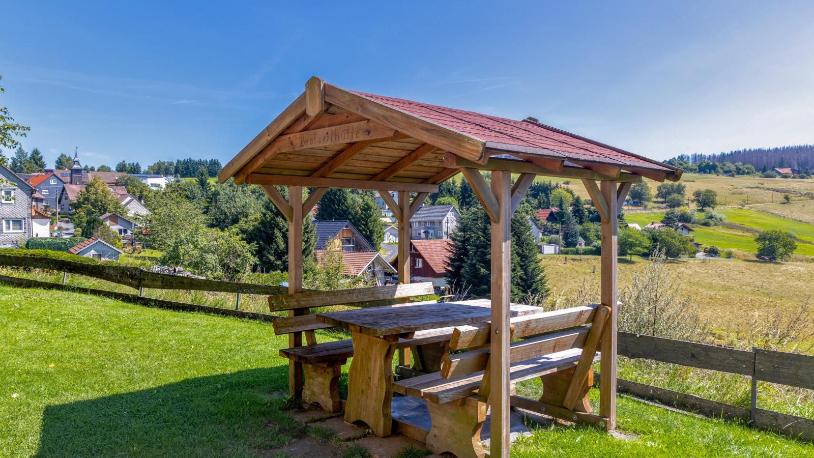 Veste Coburg Blick-Tuinen zomer