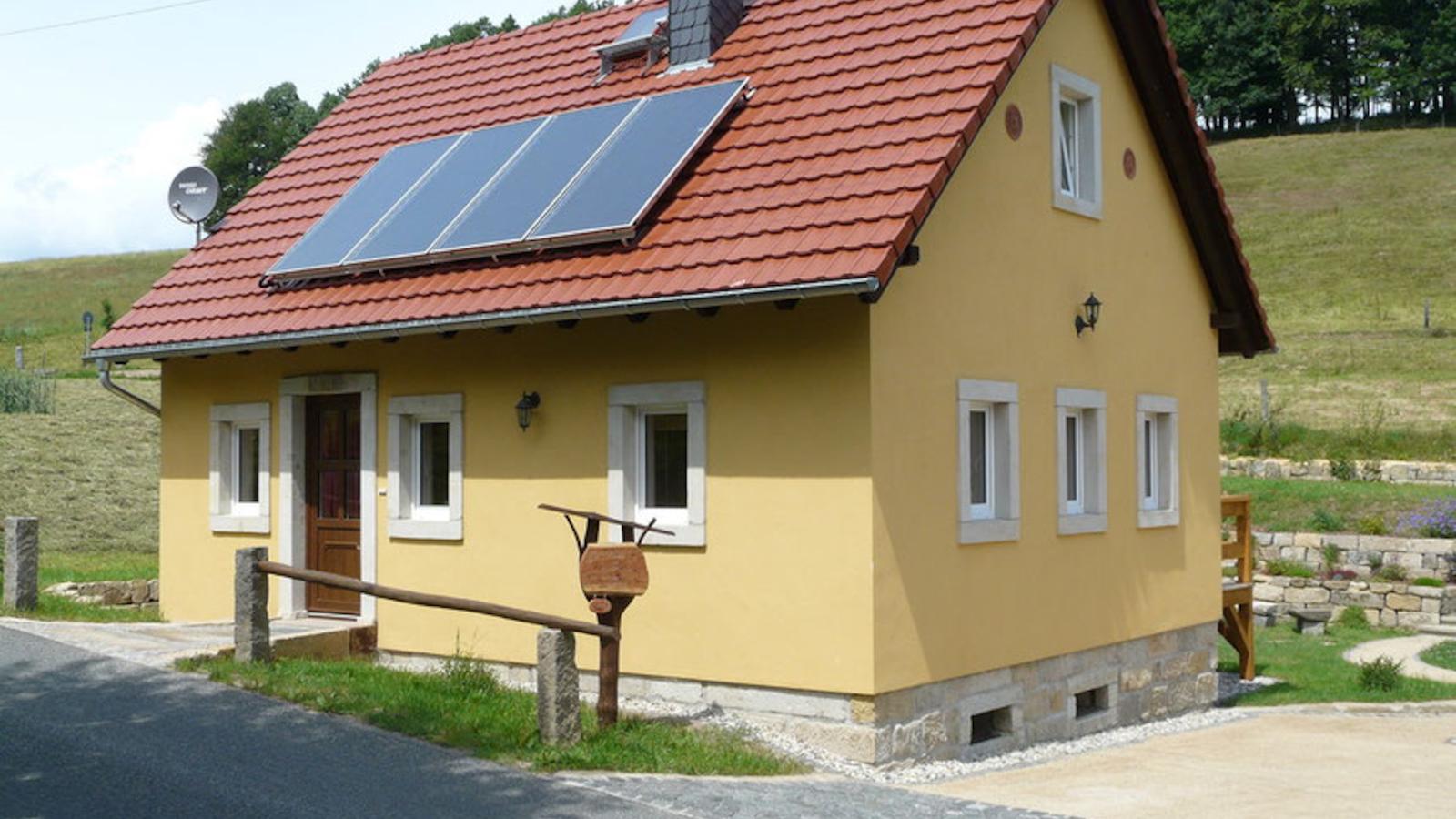 Hohnstein-Exterior in summer