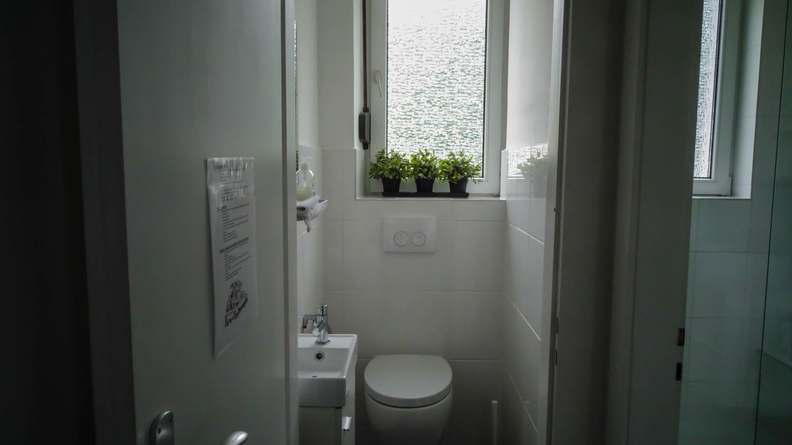 Hubertus I  II-Badkamer