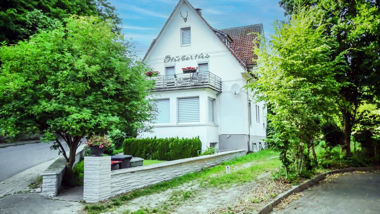Hubertus I  II