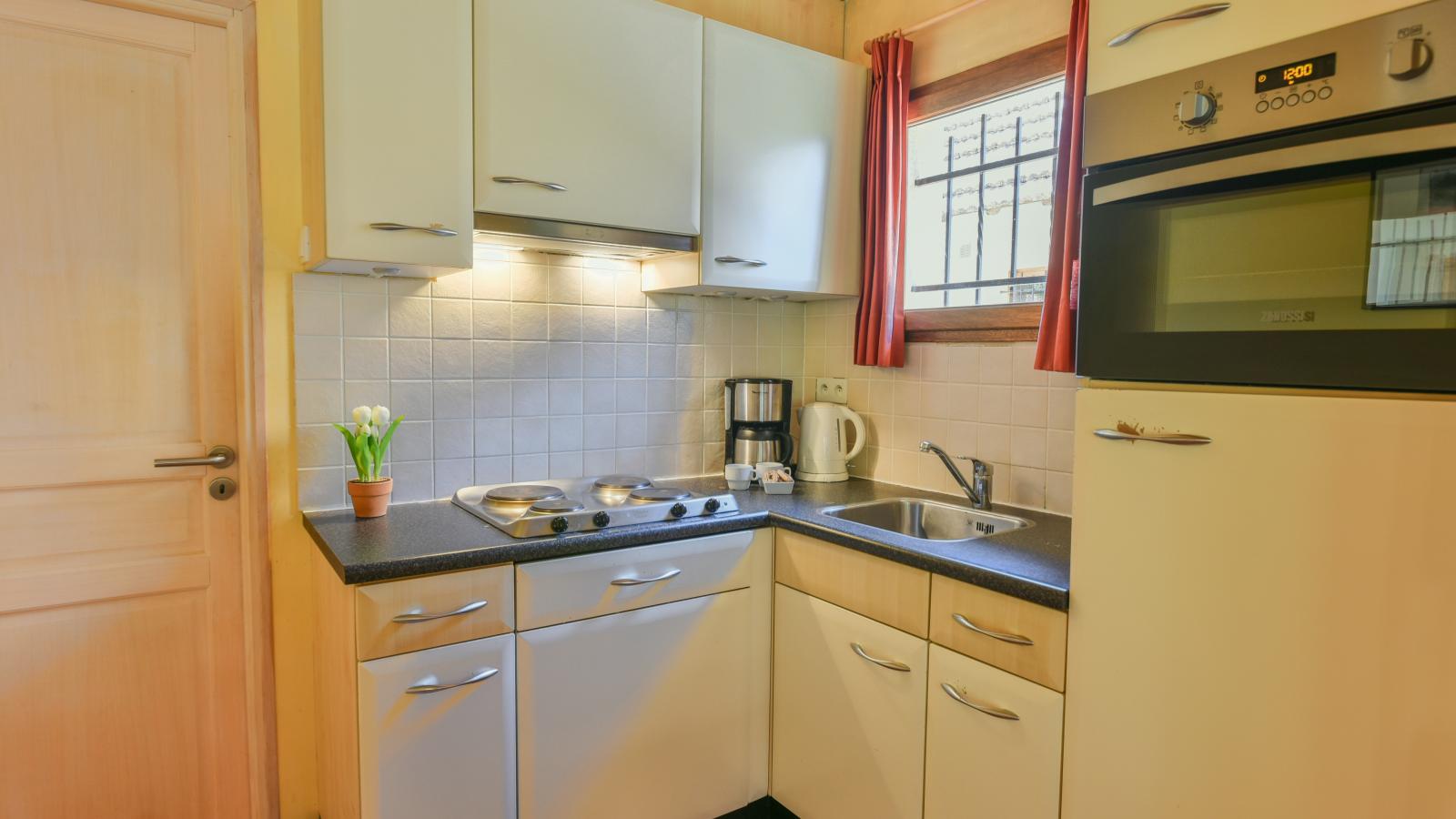 Lac Bleu huis nr 13-Kitchen