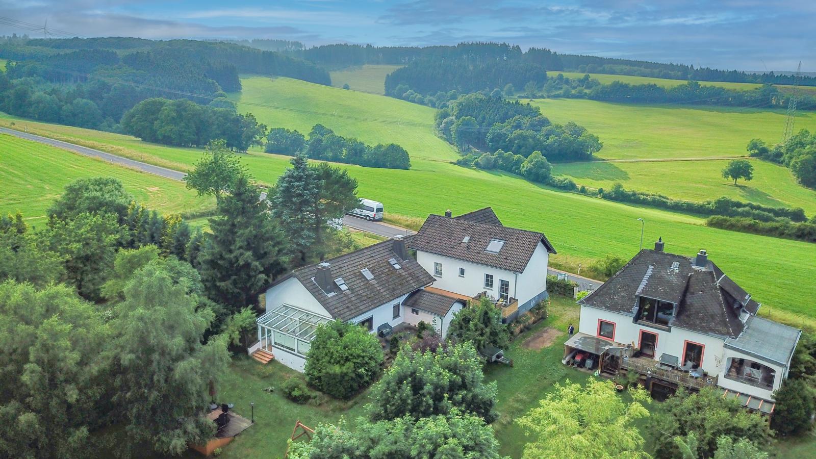 Zauberberg-Exterior summer
