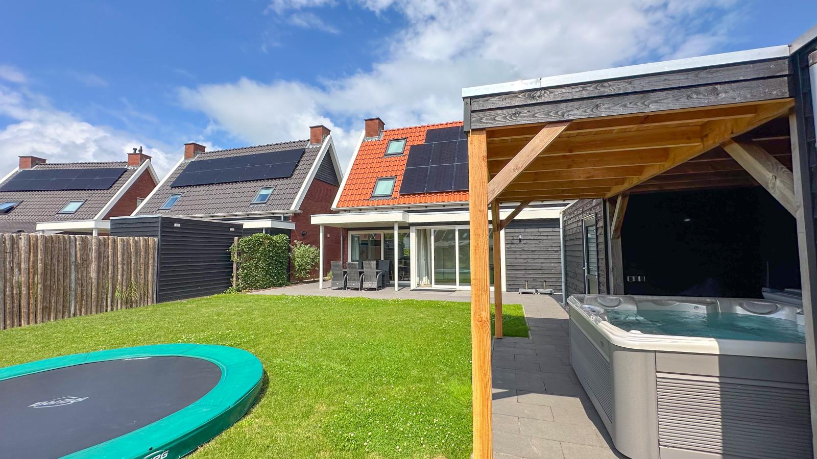 Huis 57-Tuinen zomer