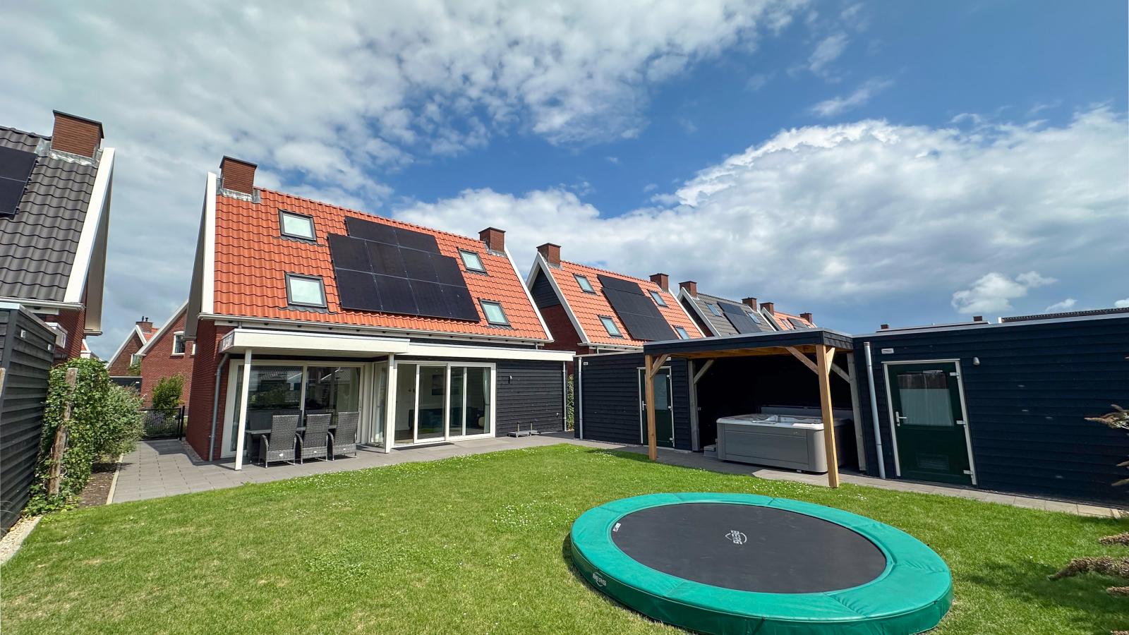 Huis 57-Tuinen zomer