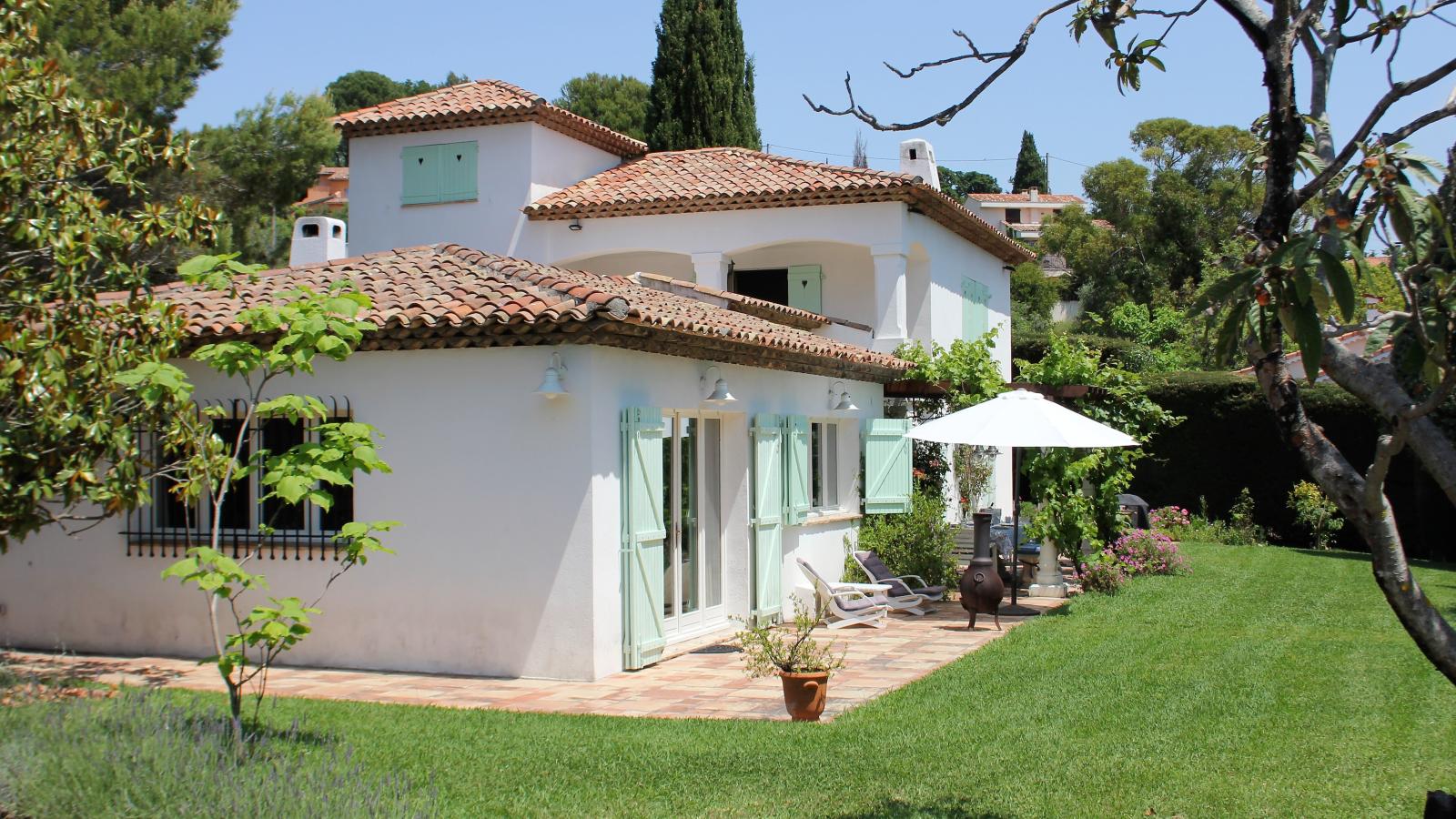 Les Palmiers-Buitenkant zomer