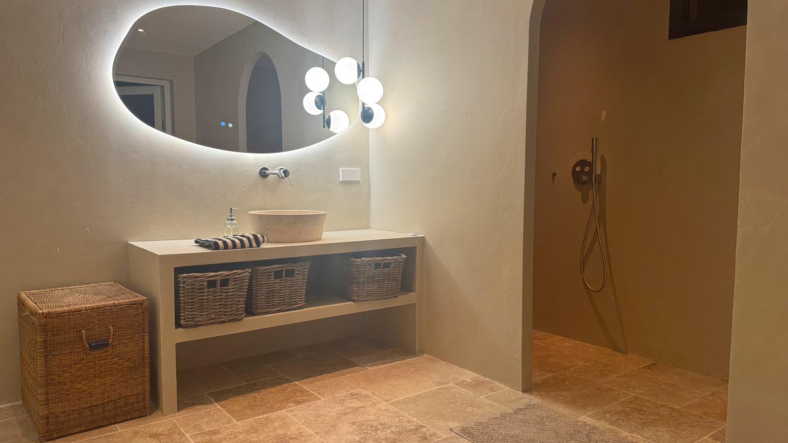 Les Palmiers-Badkamer