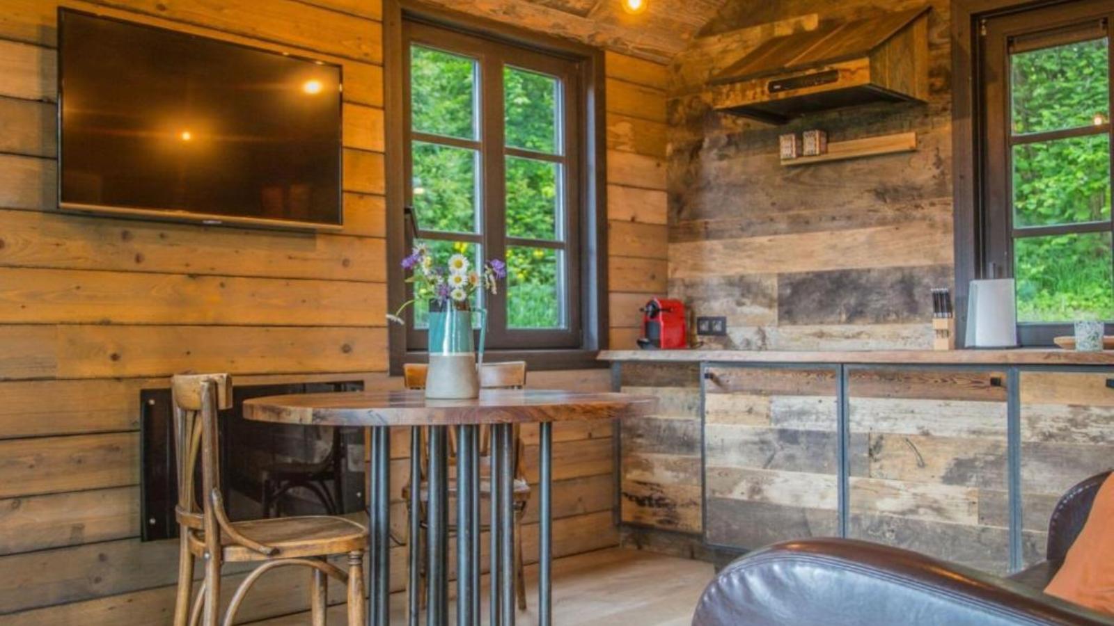 Be Chalet-Eetkamer