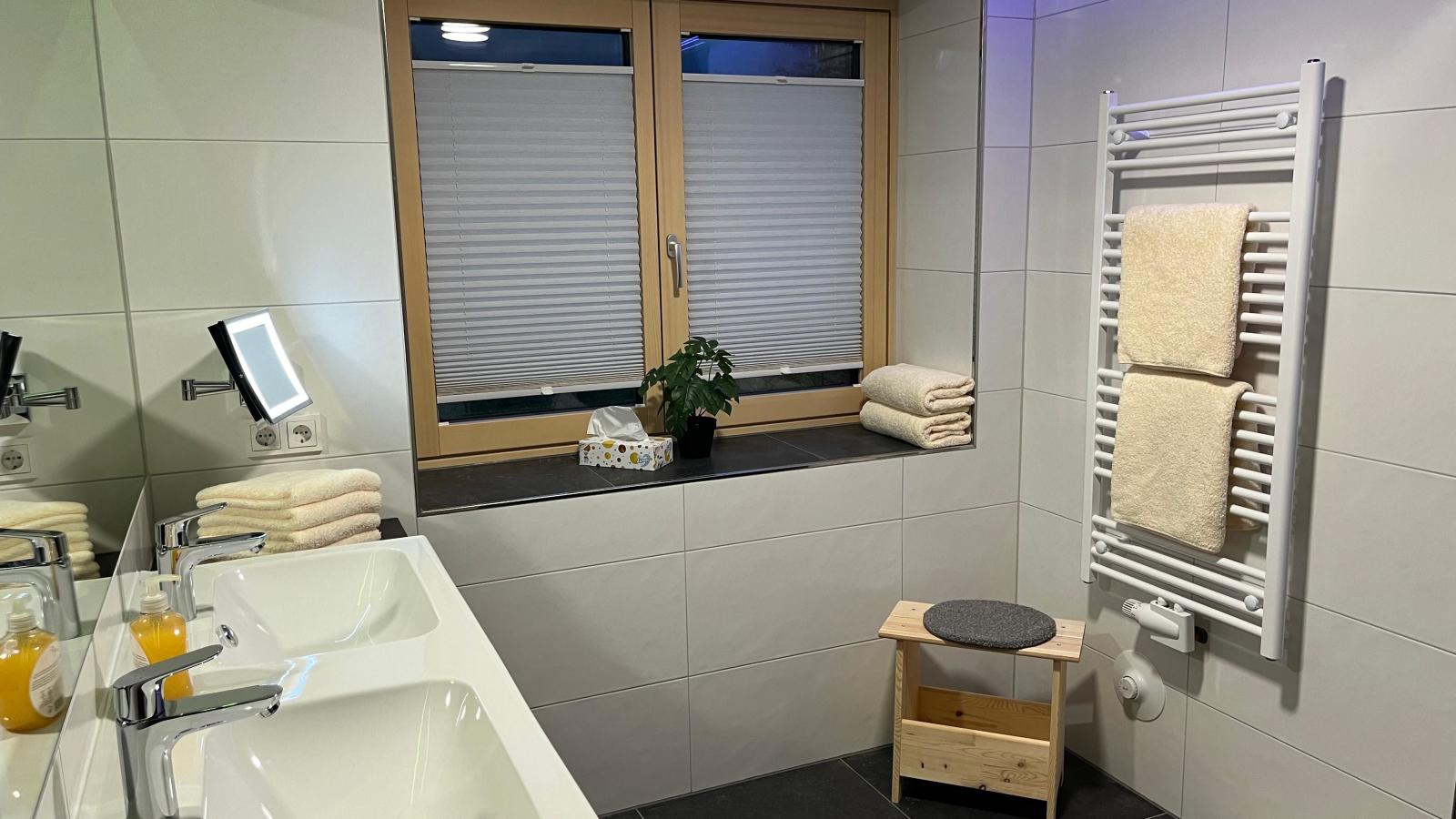 Kaiser-Bathroom