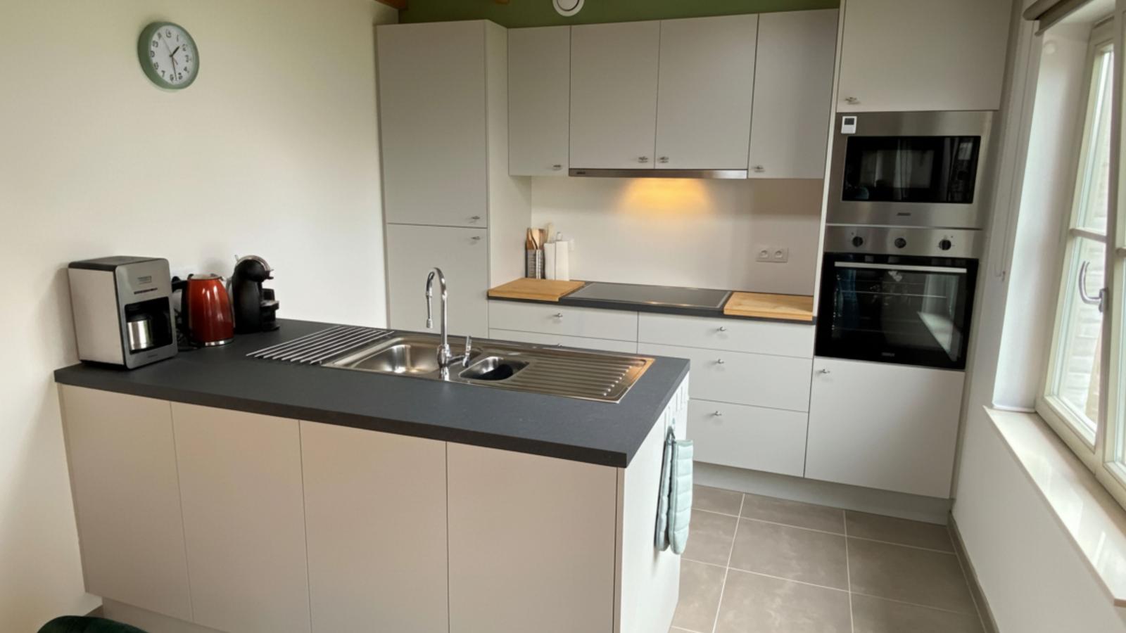 Westhinder I H4-Kitchen