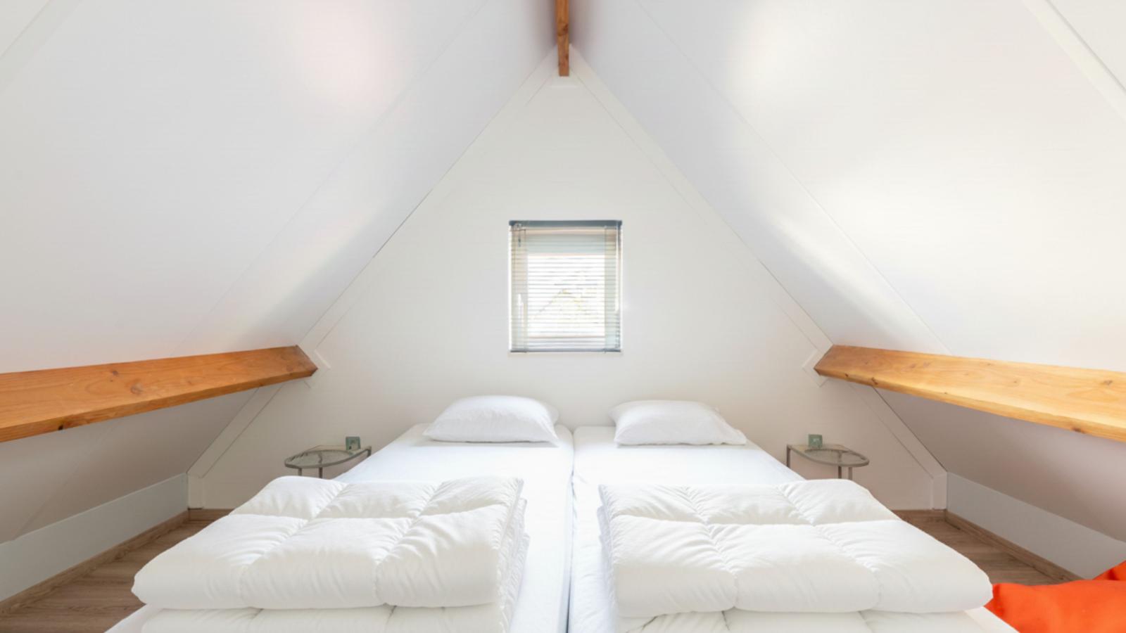 Westhinder I H74-Bedroom