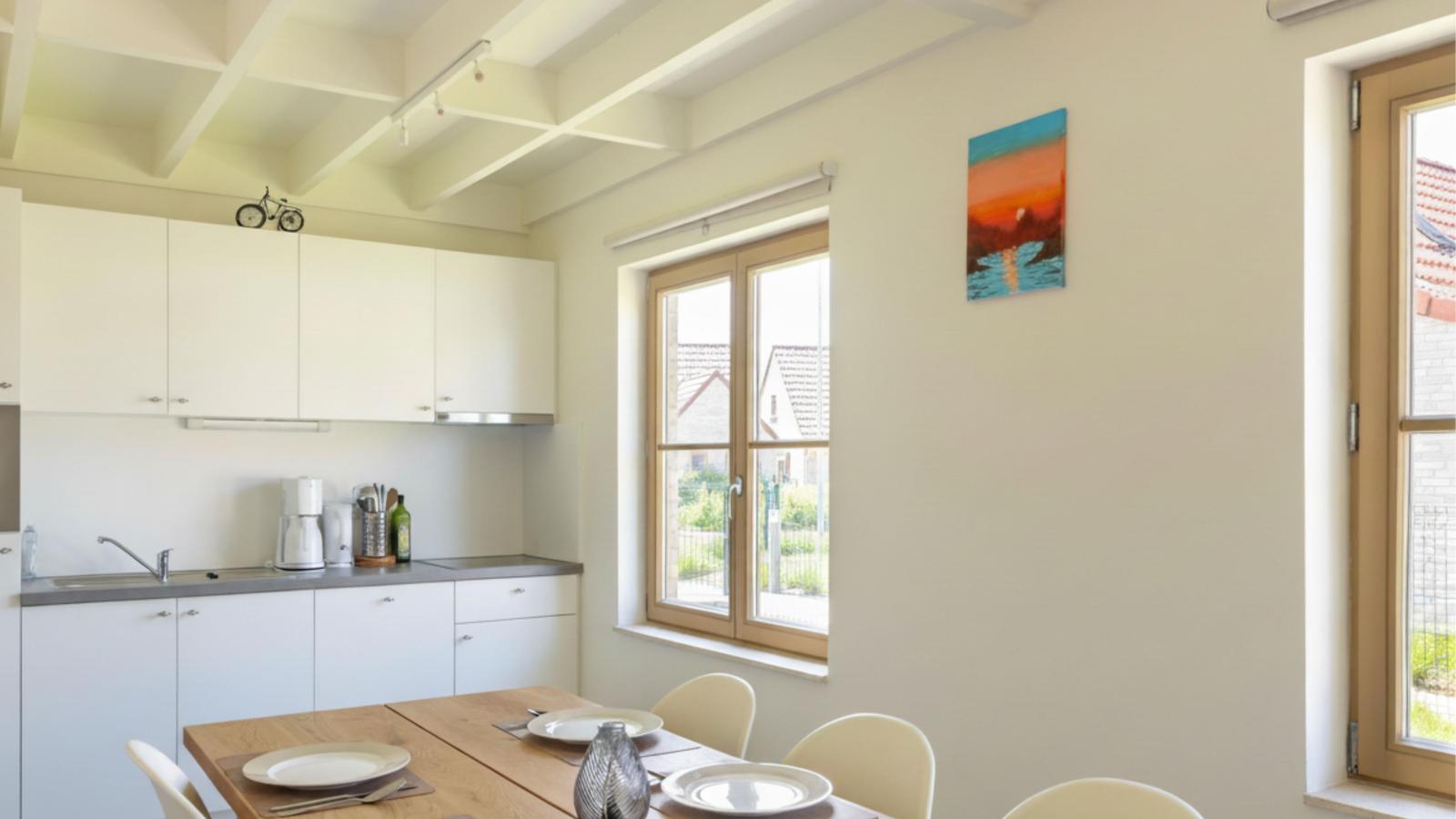 Westhinder I H90-Dining room