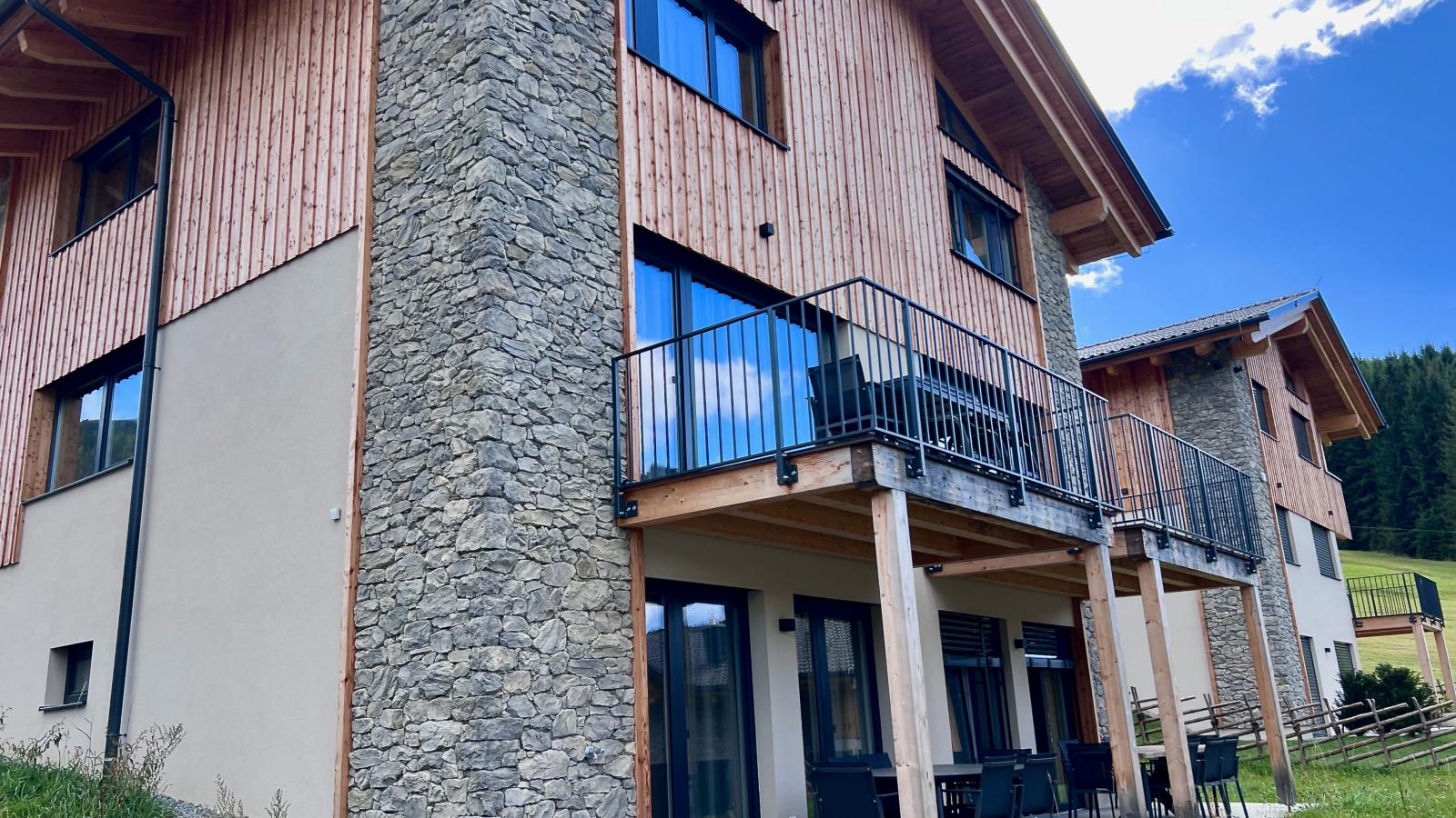 Grebenzen Lodge Starnberg 60A-Buitenkant zomer