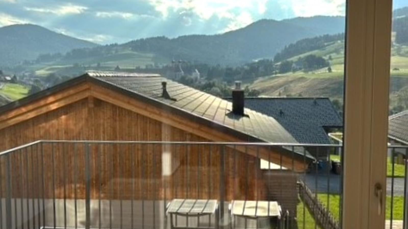 Grebenzen Lodge Starnberg 60A-Uitzicht zomer