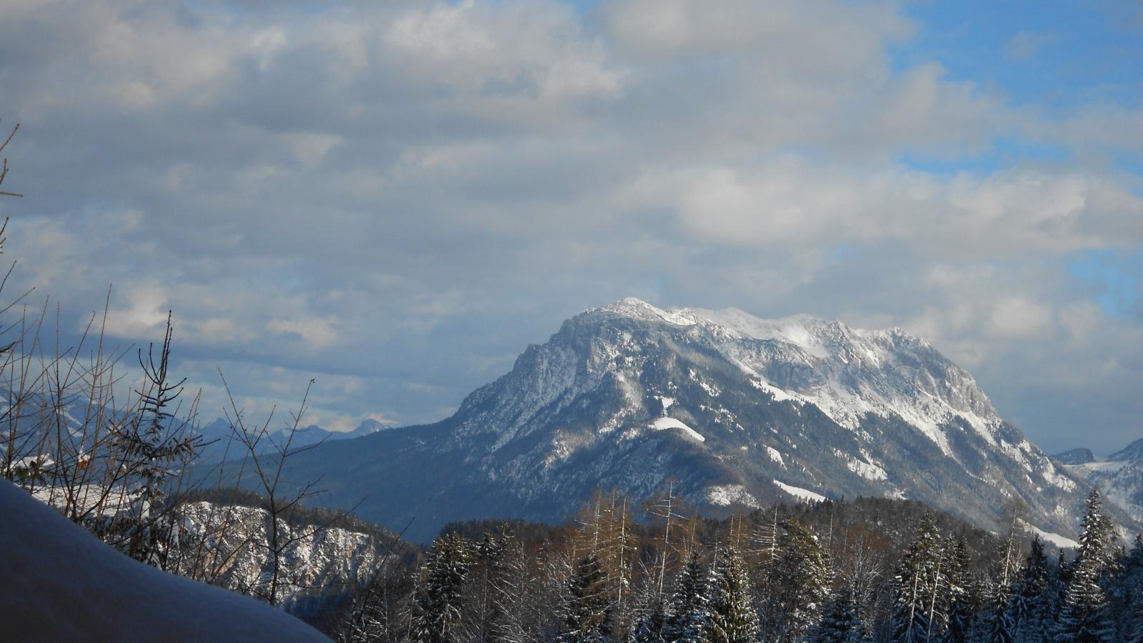 Schneeberghütte-View winter