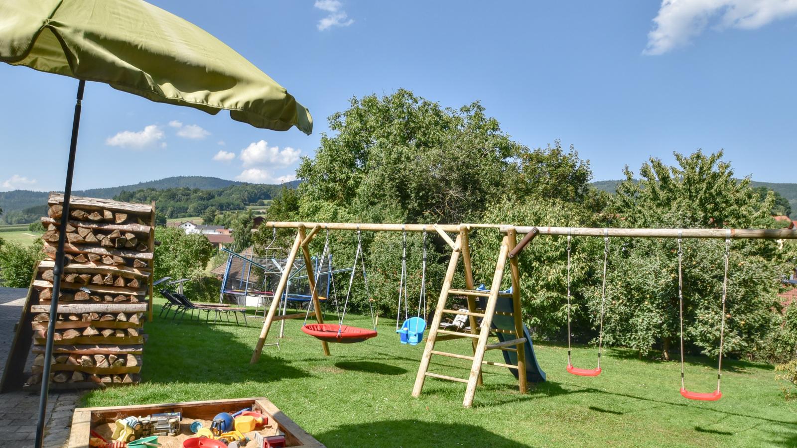Gleißenberg-Jardins en été