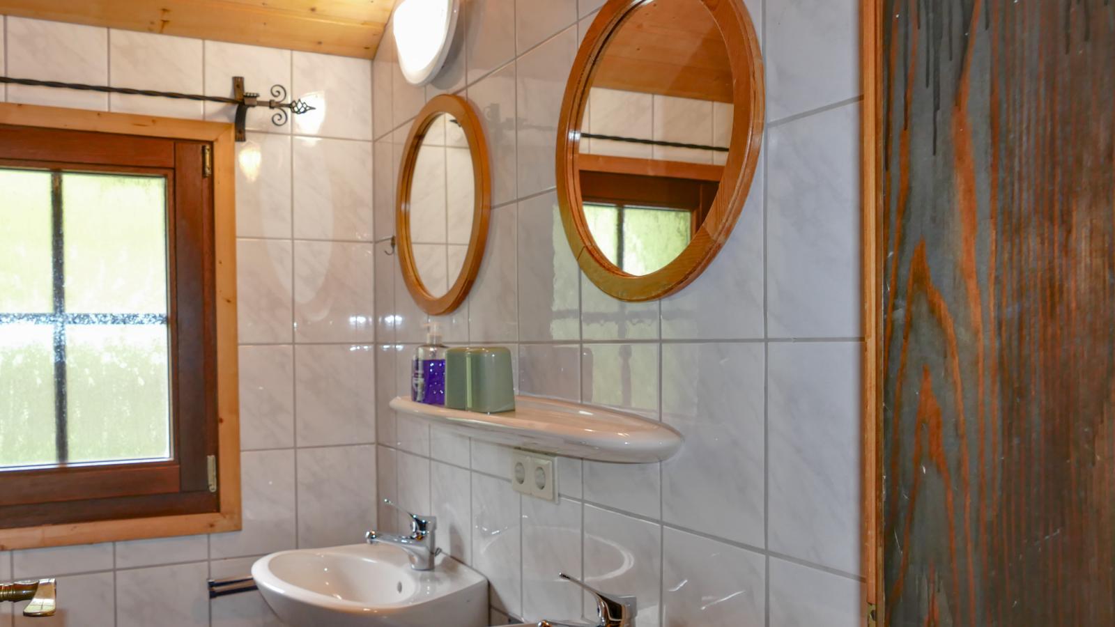 Alte Muehle-Bathroom