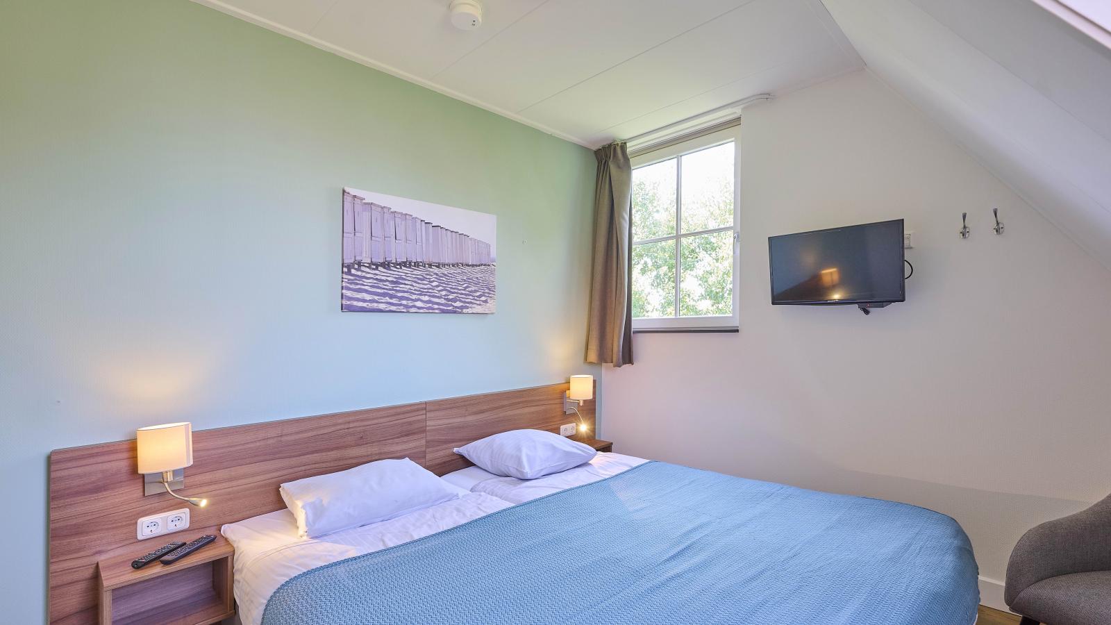 Ocean Ease 49-Bedroom