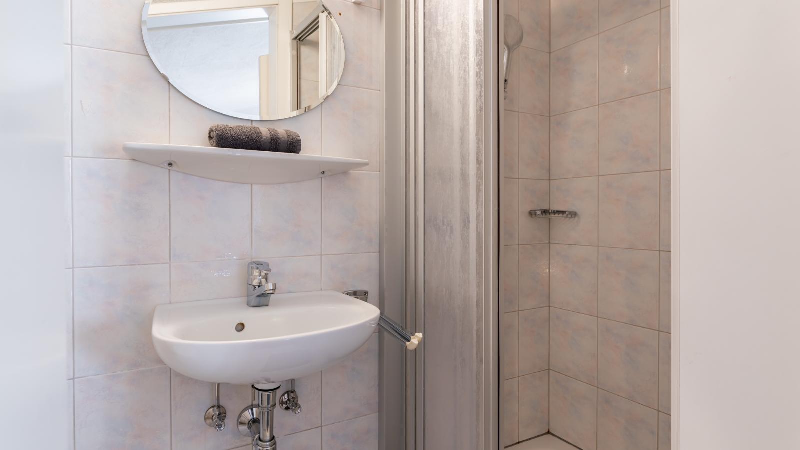 Grünbichel Hof II-Bathroom