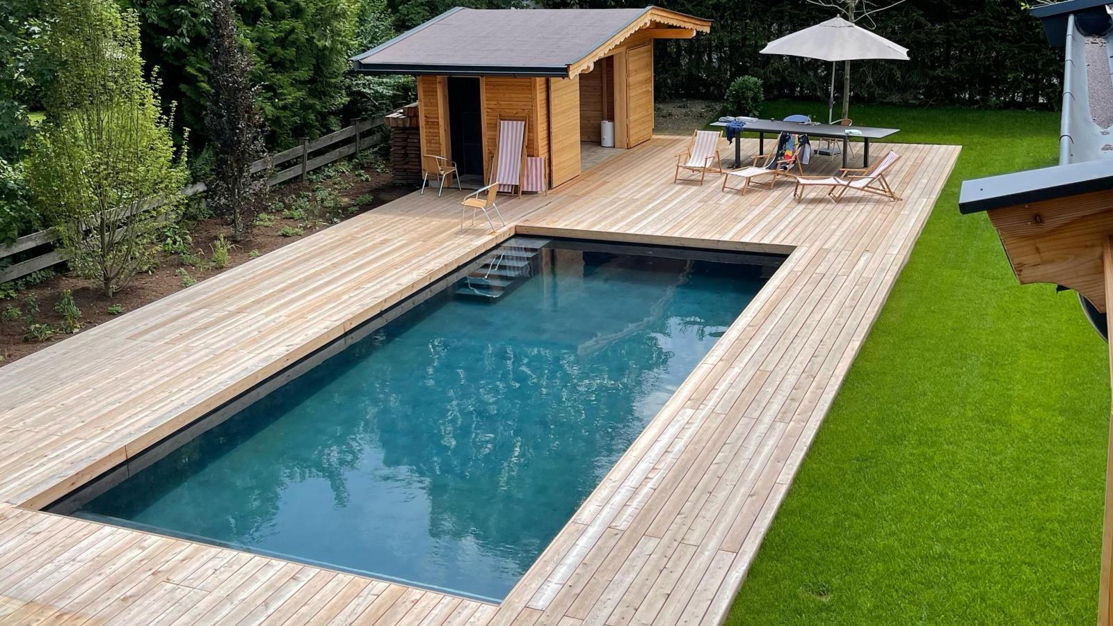 Luxury Central Kirchberg-Pool