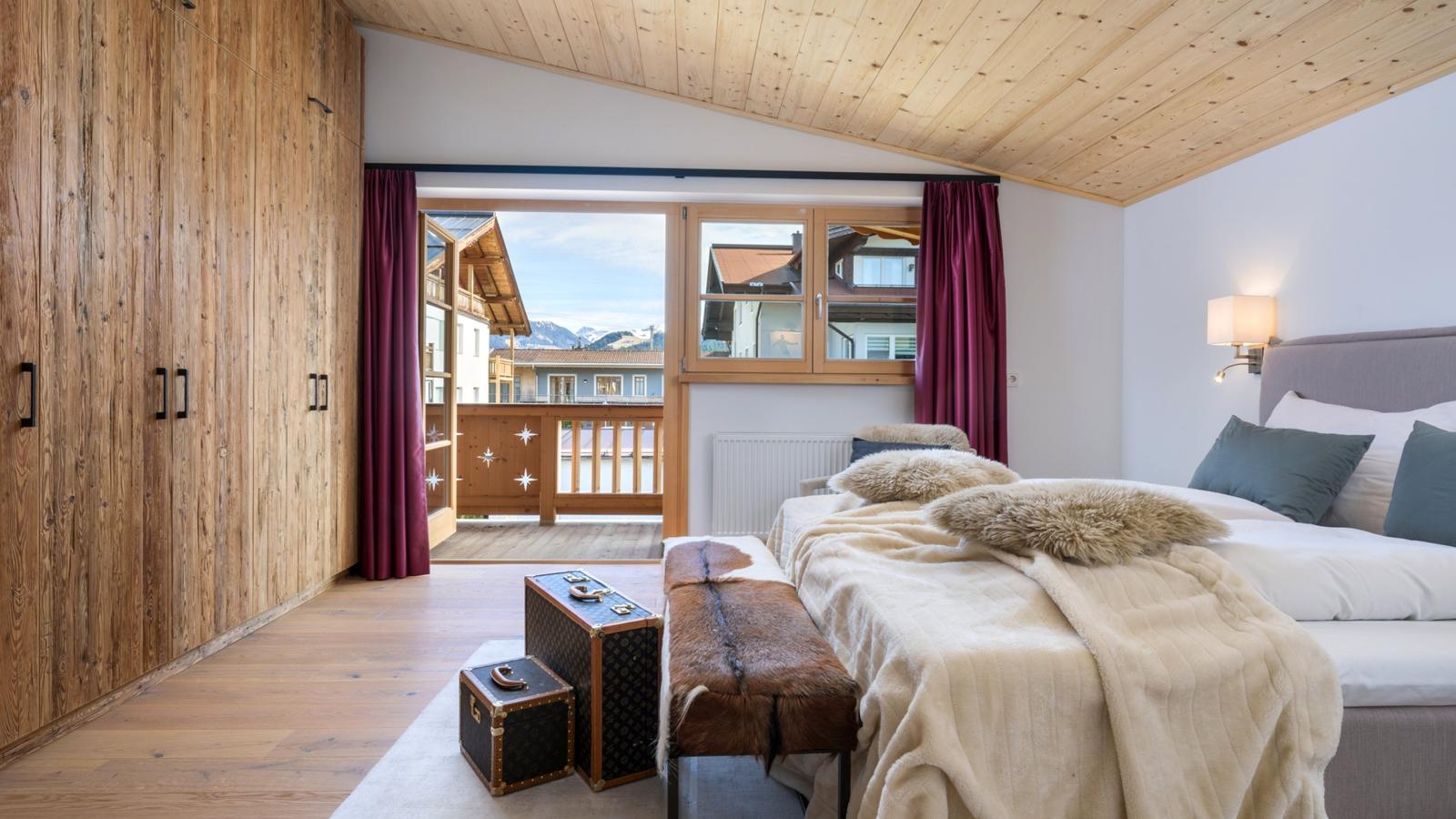 Luxury Central Kirchberg-Bedroom
