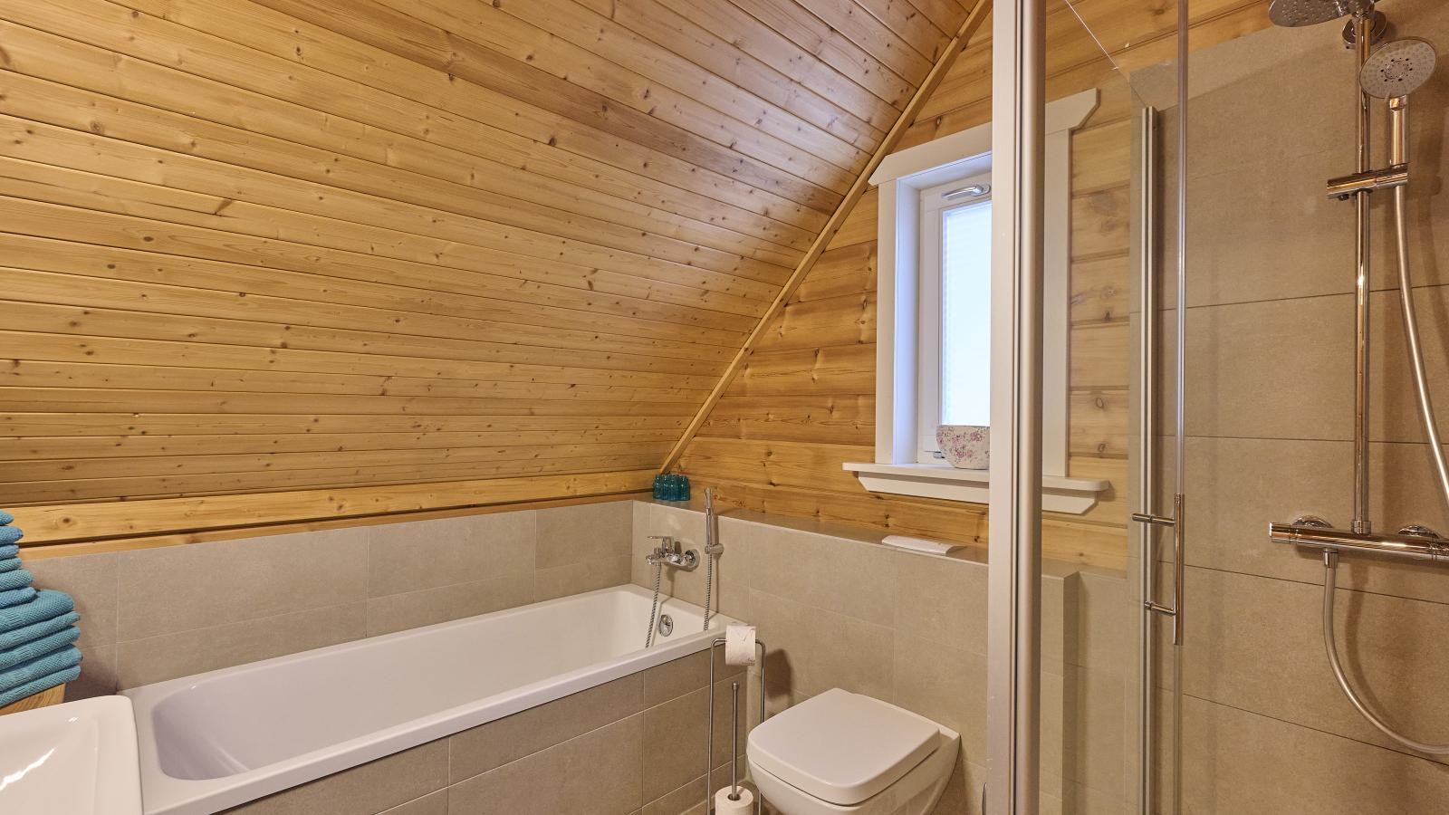 Küstelberg II-Badkamer