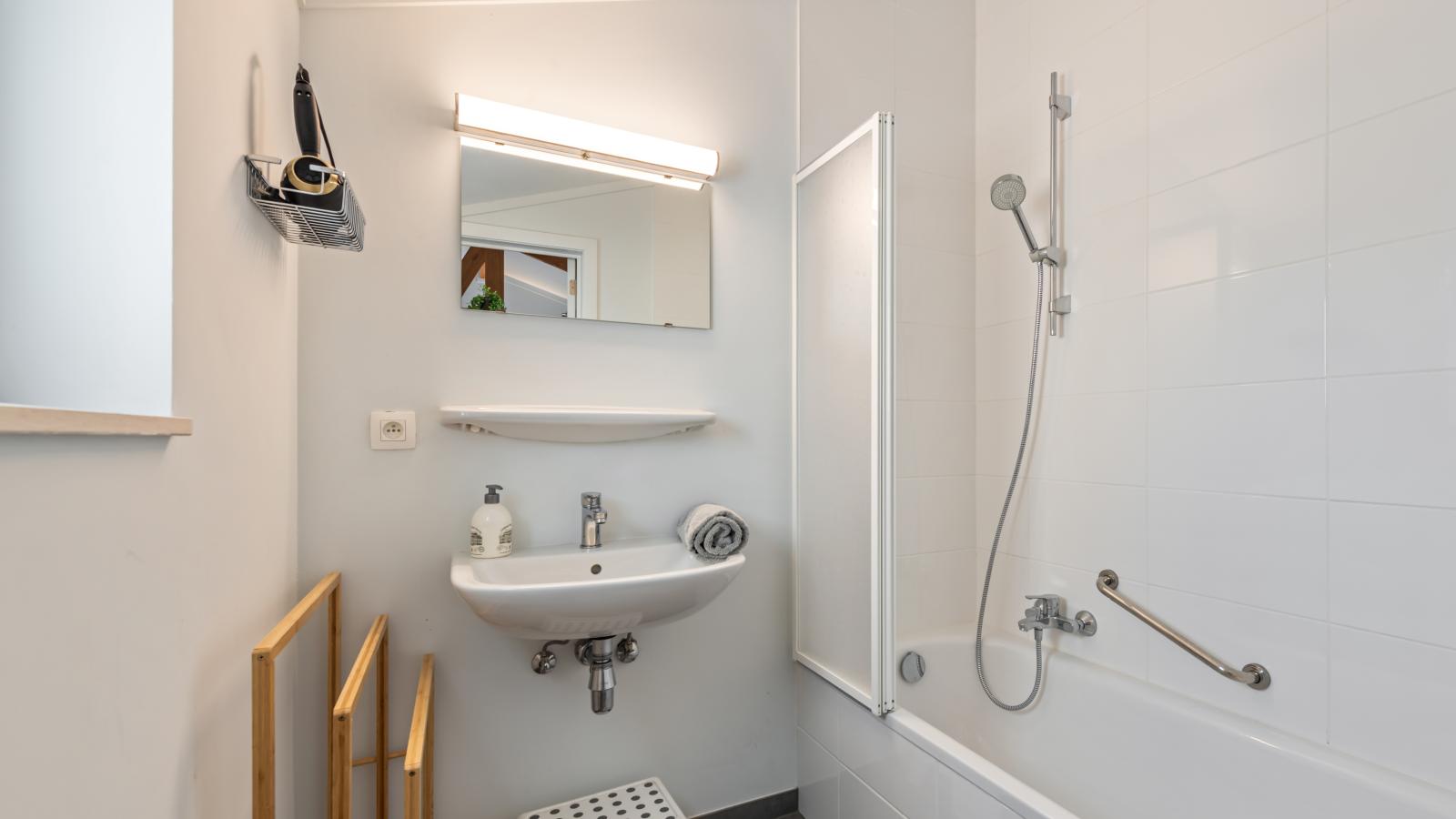 Westhinder II H19 - Badkamer
