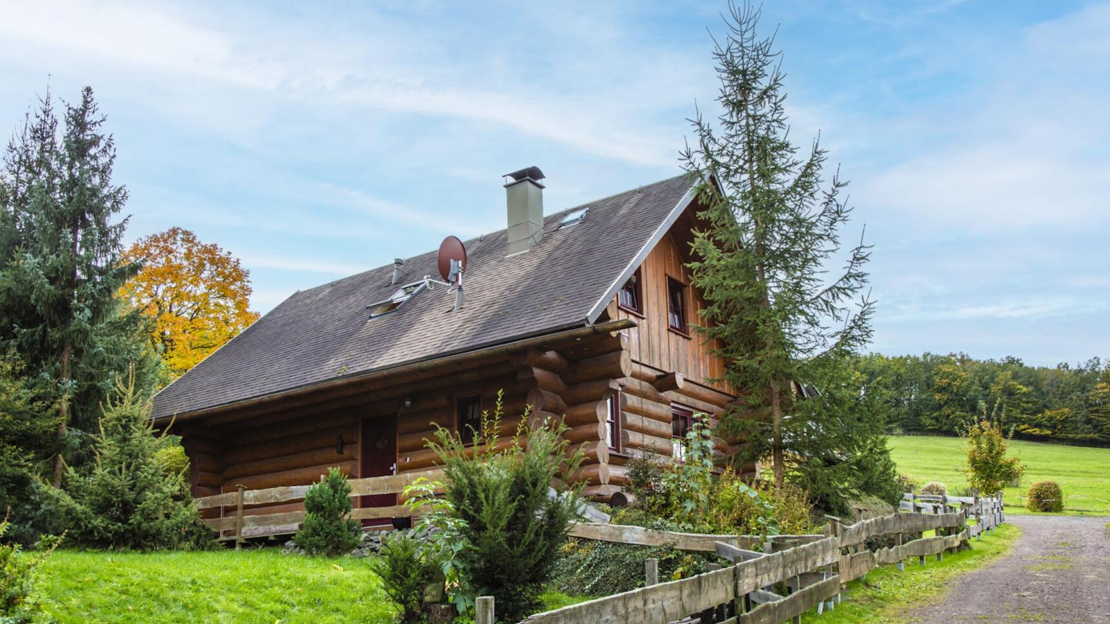 Naturstammhaus