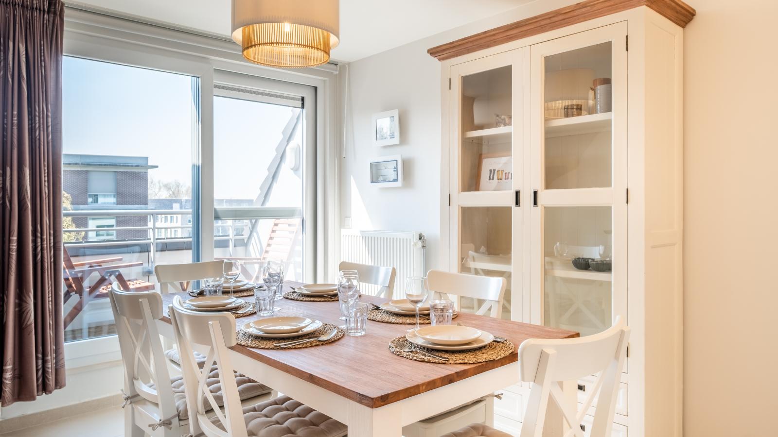 Aan Zee-Salle à manger