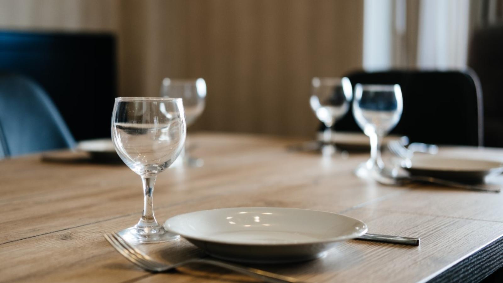 Costa tweede-Eetkamer