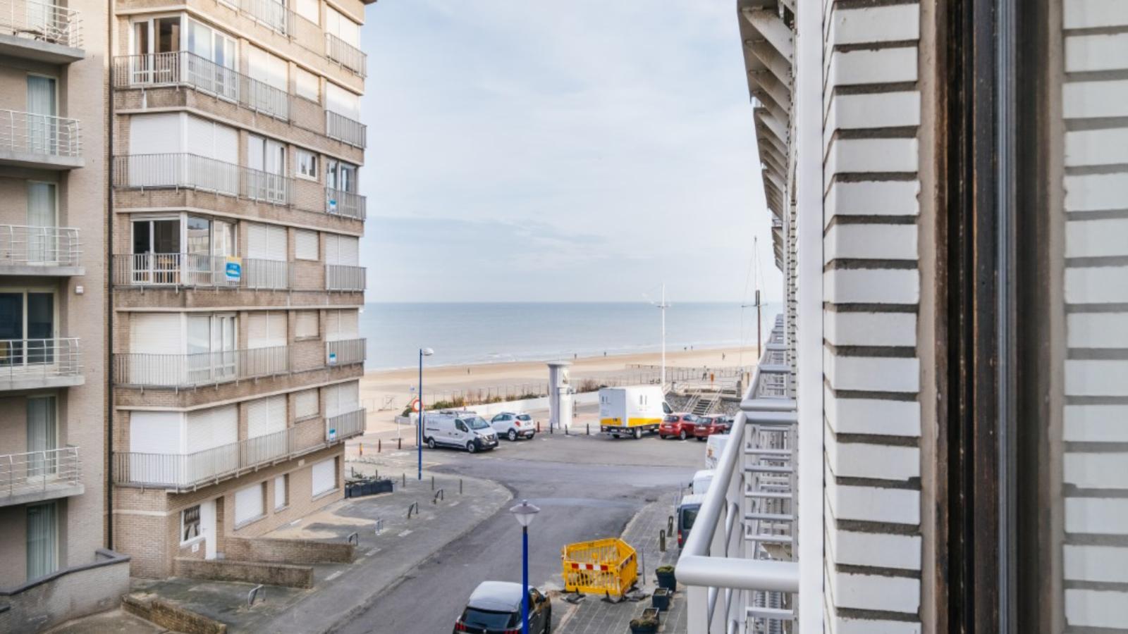 Costa tweede-Uitzicht zomer