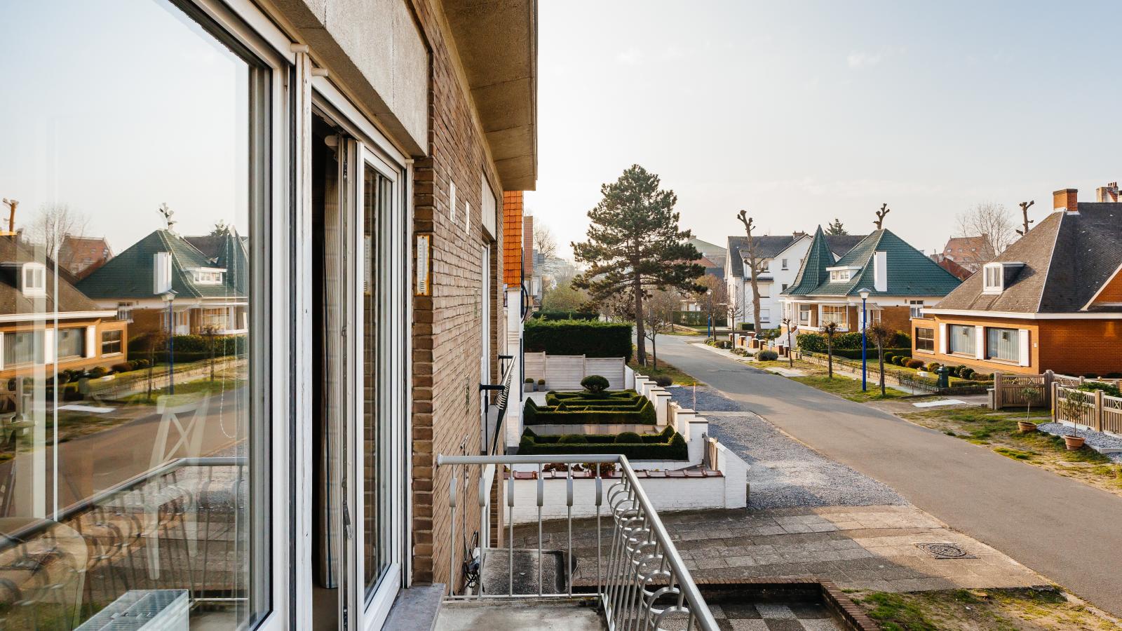Argenteuil eerste-Terrace balcony