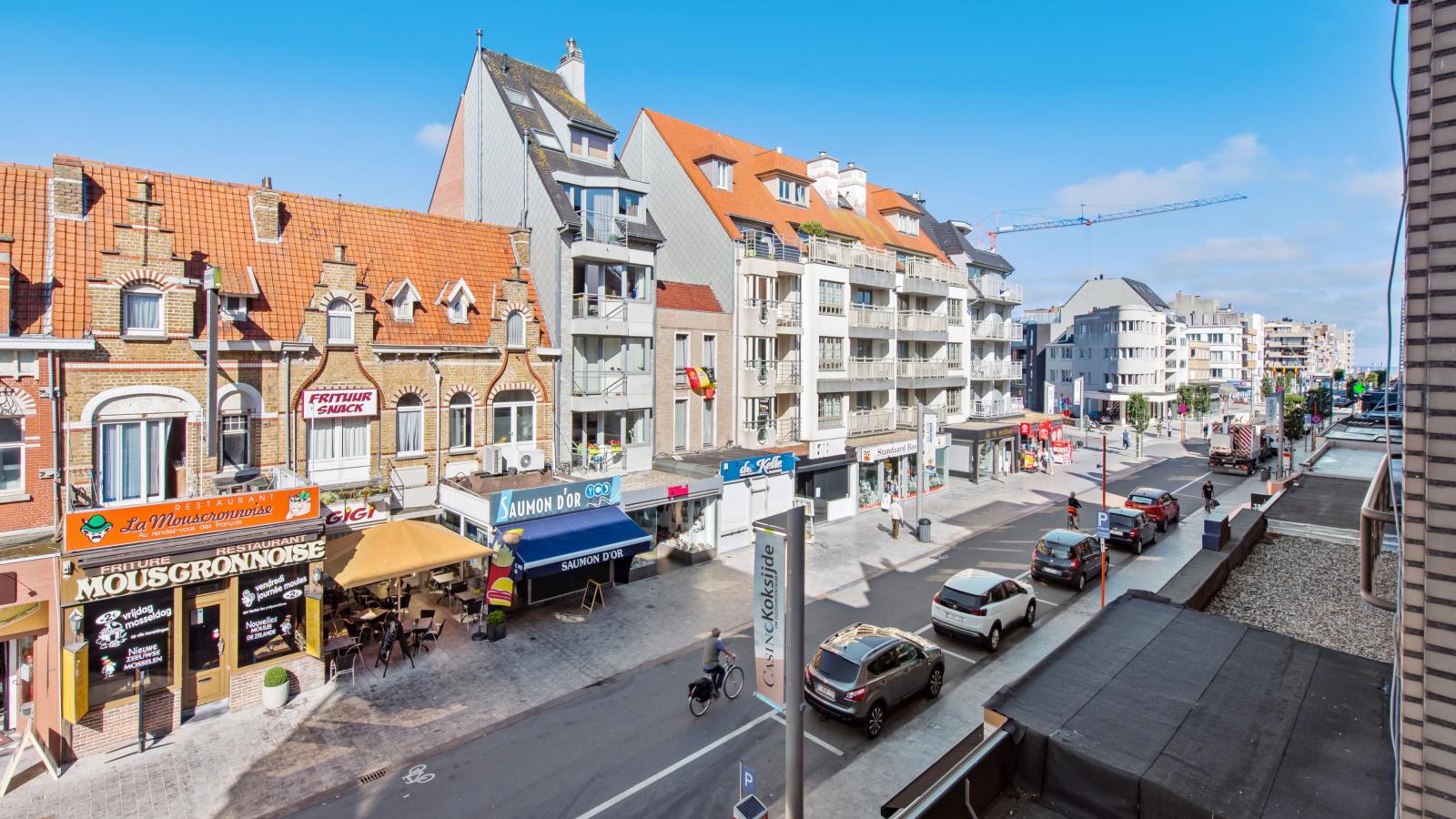 Azcona Twee-Aussicht Sommer