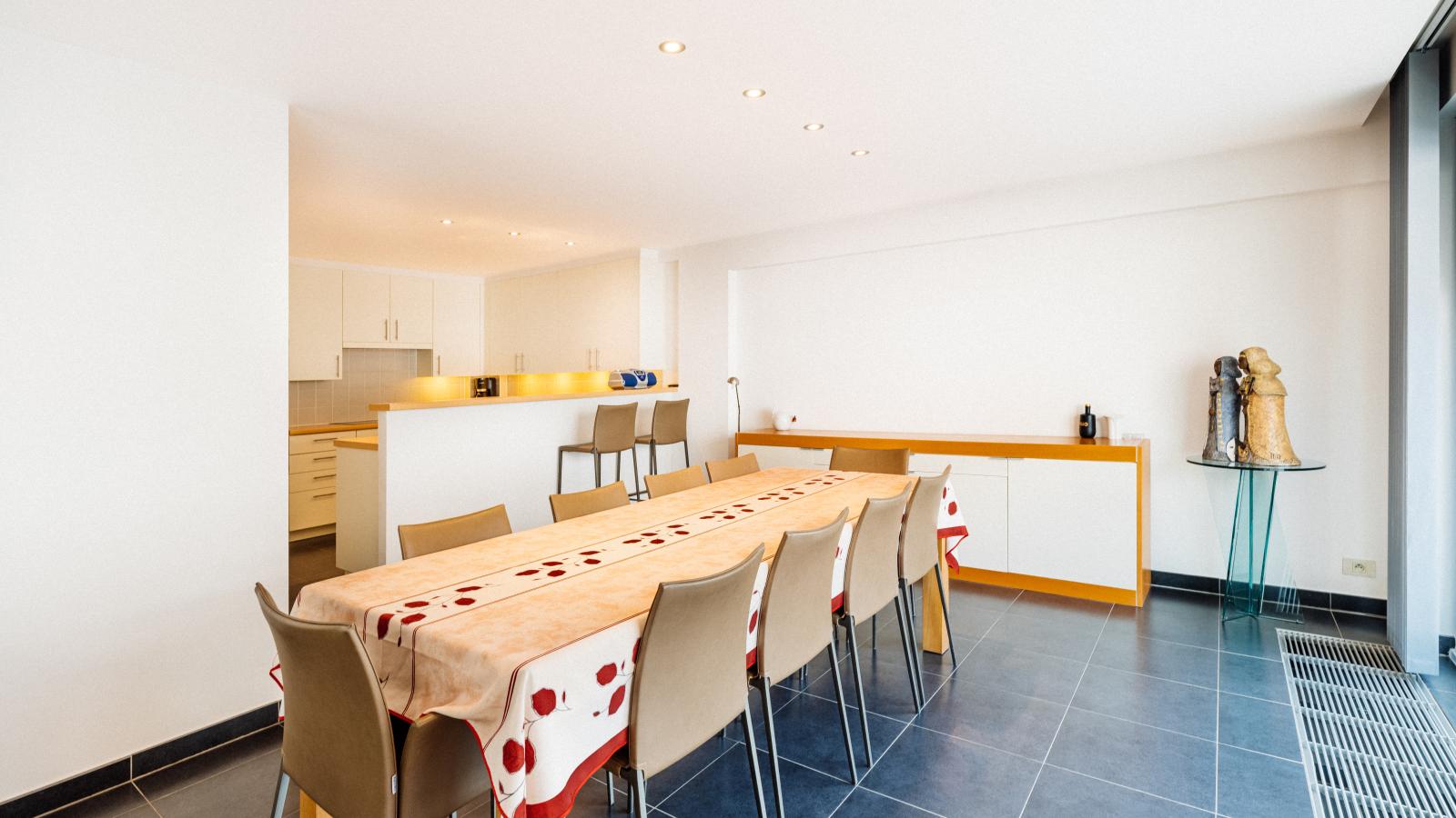 Brit Eerste-Salle à manger