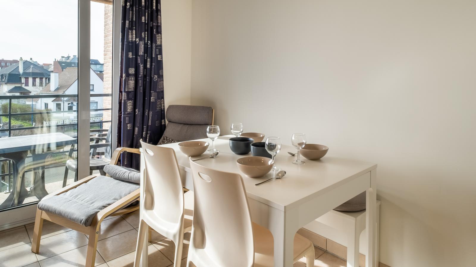 Cat Tweede-Esszimmer