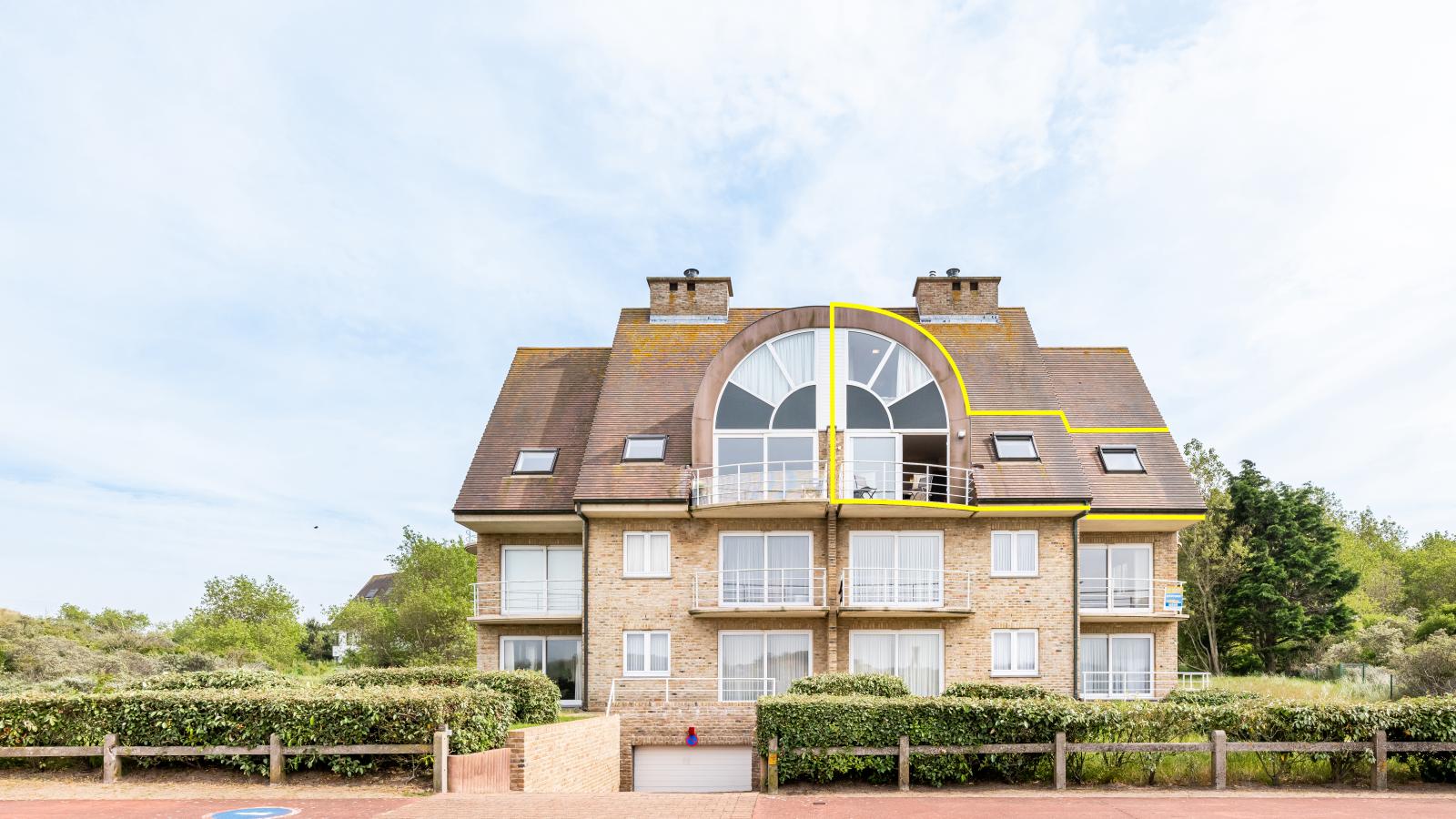 LaRoyale-Buitenkant zomer