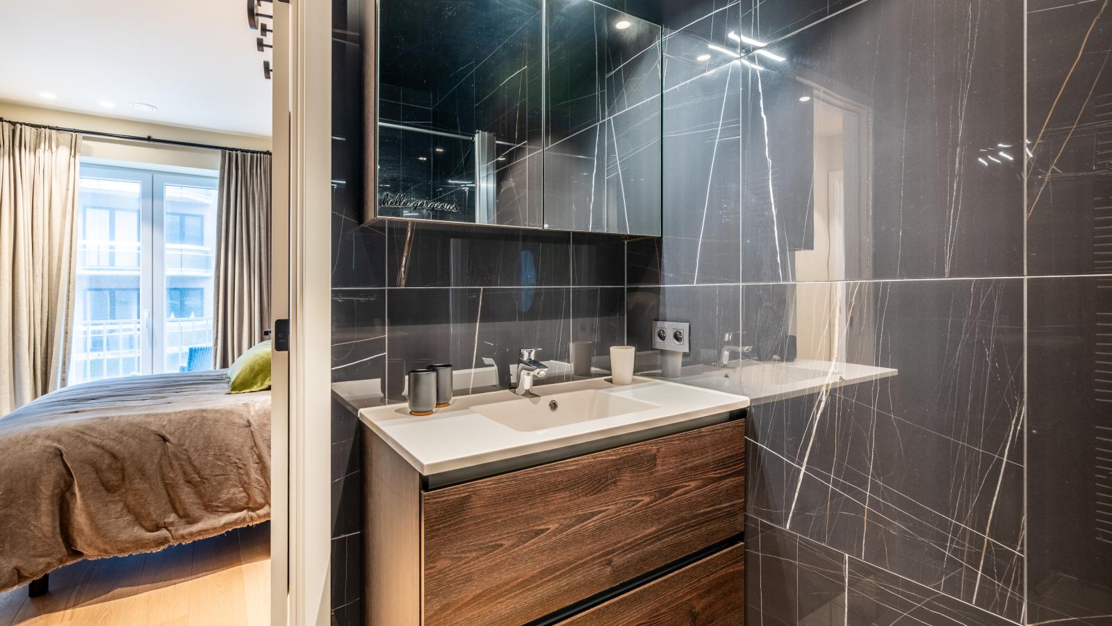 Ferrel eerste-Badezimmer