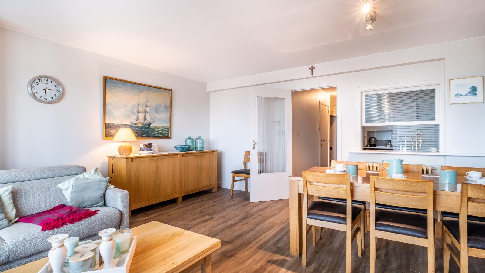 Courant du Golfe eerste-Wohnzimmer