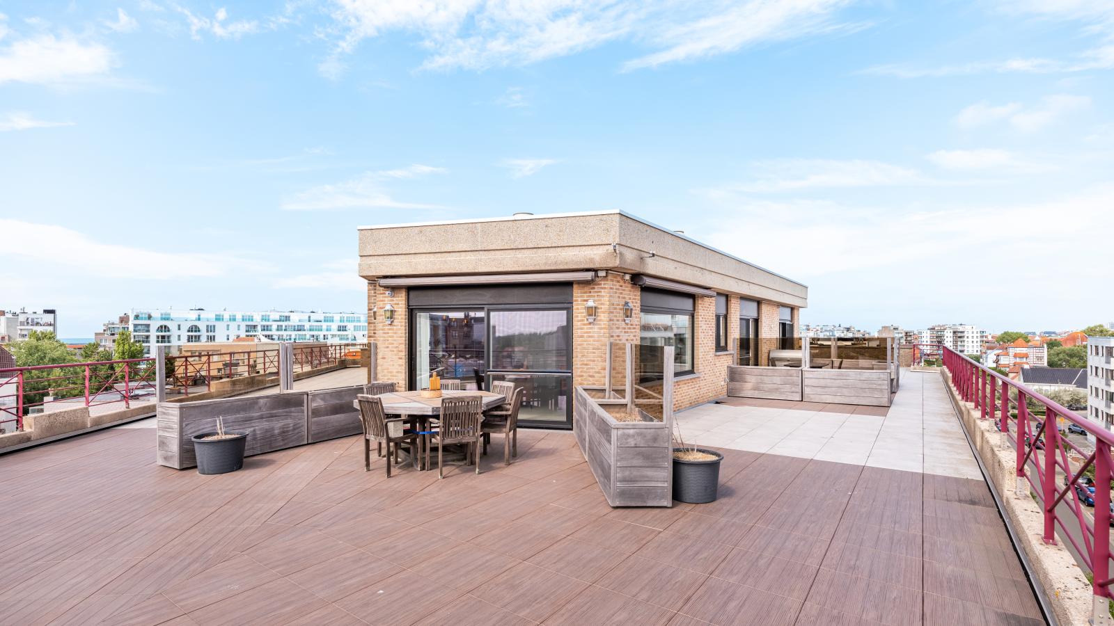 La Bohème vijfde-Terrace balcony