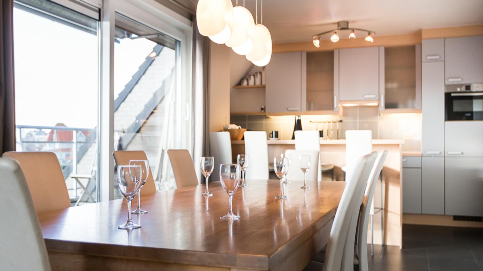 Le Penthouse-Dining room