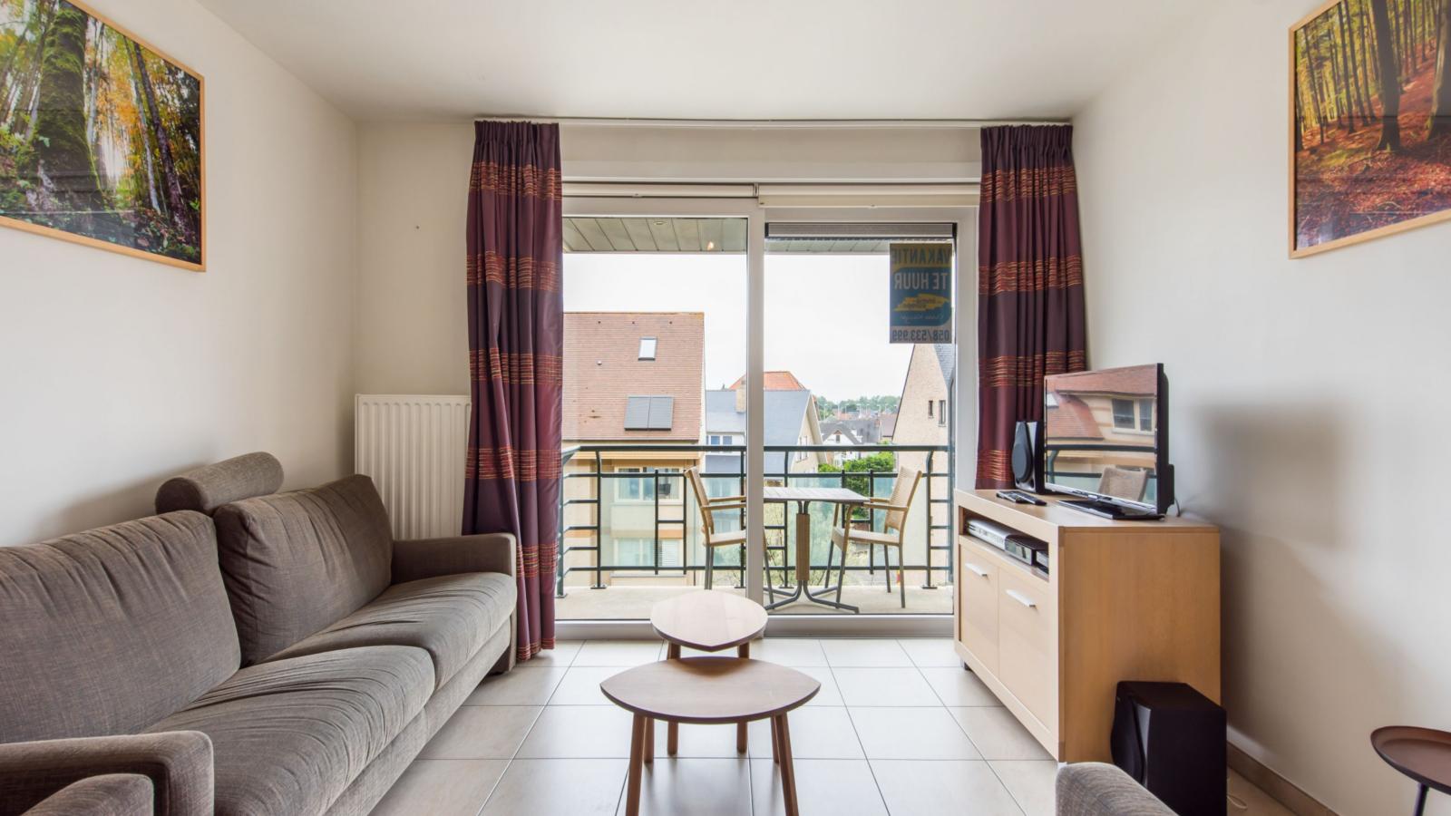 Paco derde-Woonkamer