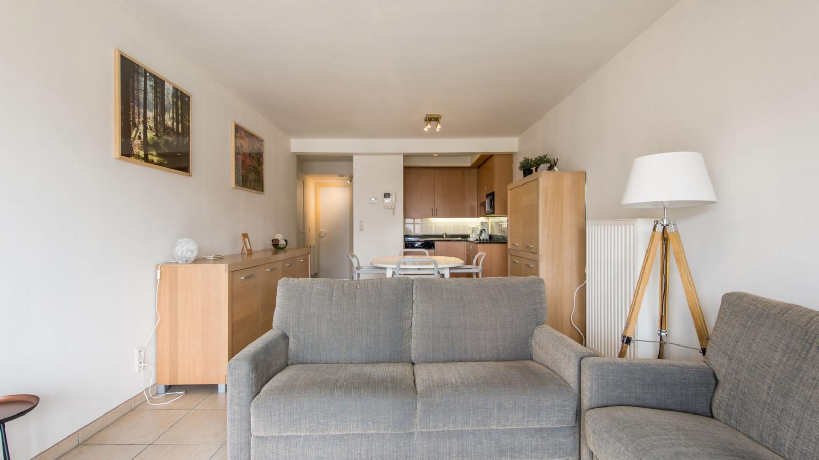 Paco derde-Woonkamer