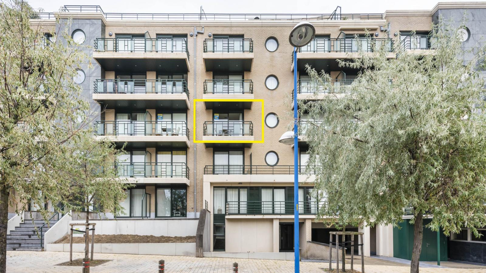 Pablito trois-Buitenkant zomer