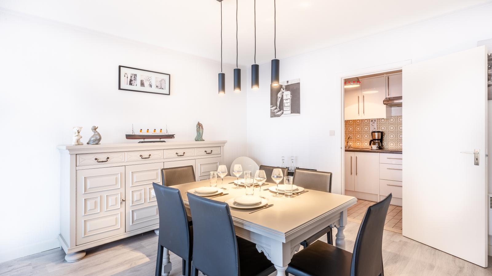 Permieres Loges-Eetkamer