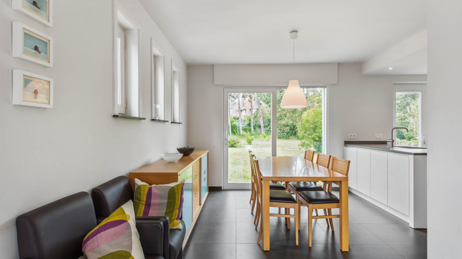 Chez Nous-Eetkamer