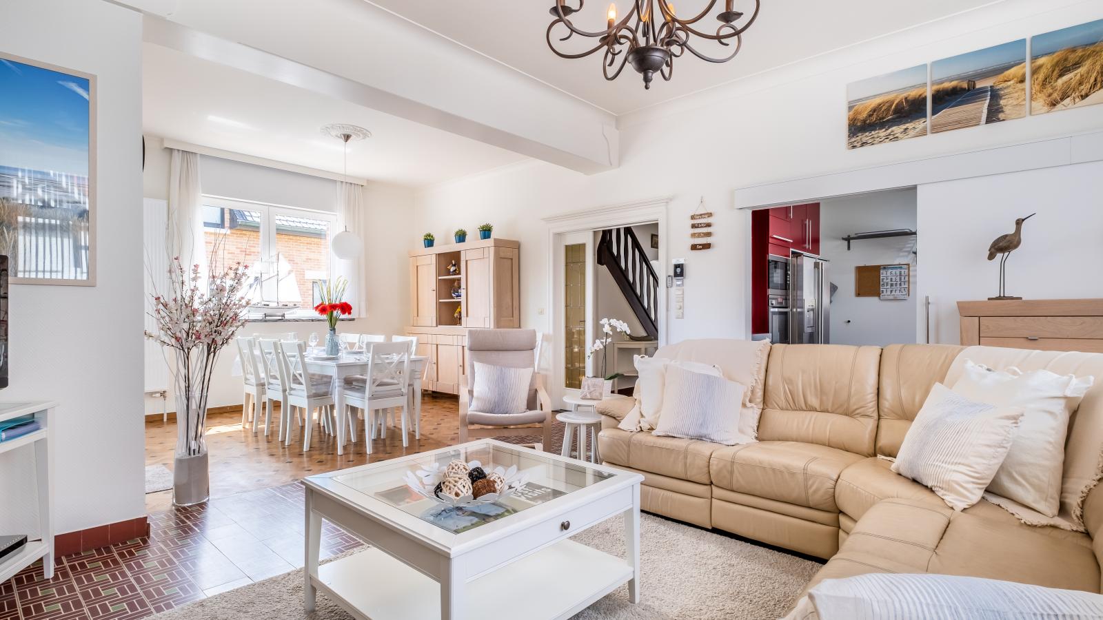 Porpoises-Living room